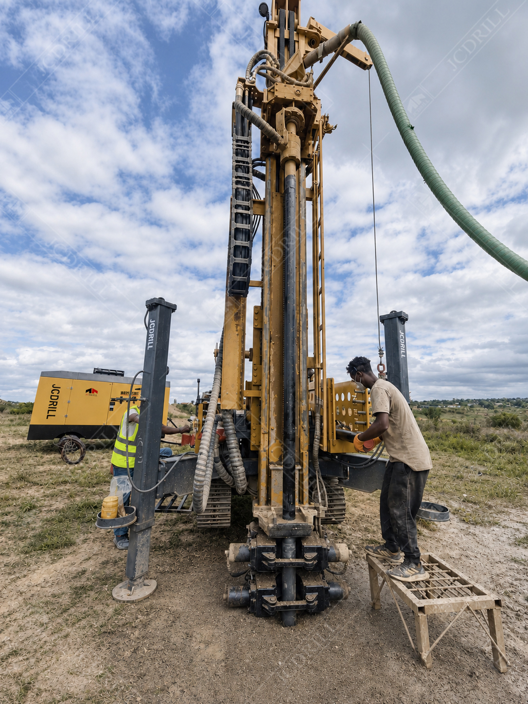Últimos casos de empresas sobre La plataforma de perforación JRC200 DTH & RC demuestra su valor en África