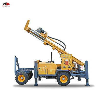 Un buen precio. 4 pozo de agua hidráulico portátil de las ruedas 180m que perfora a Rig Trailer Mounted en línea